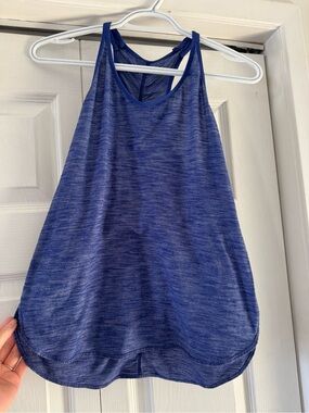 Lululemon women’s size 2 Blue Performance Knit Tank Top